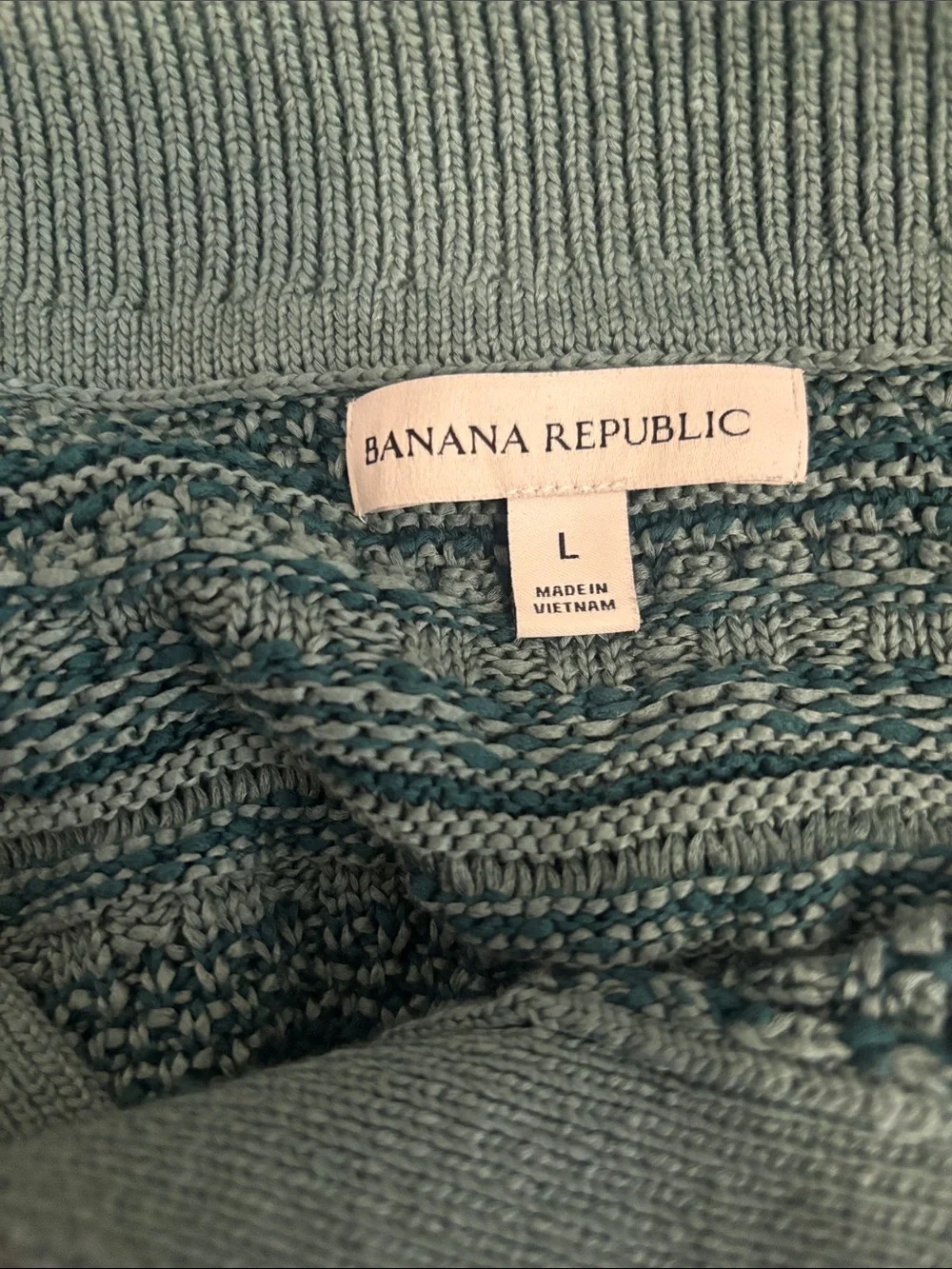 Banana Republic Men’s Artisanal Cotton Resort Shirt Knit Button Down in Green